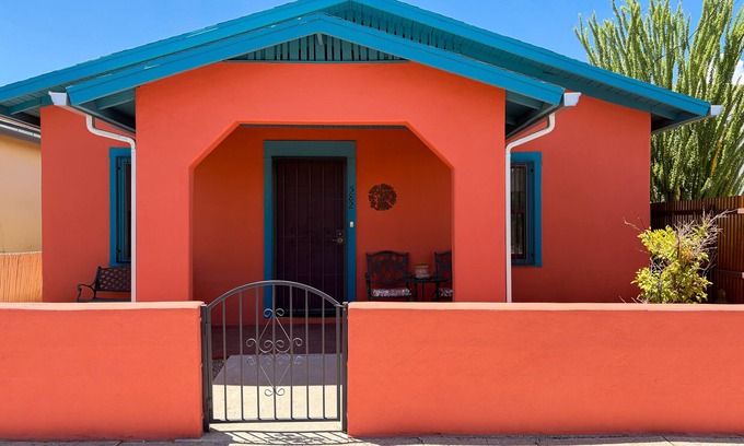 Barrio Viejo Maison | Tucson à la maison dans un excellent emplacement en centre-ville w / patio meublé, cour, et barbecue au gaz