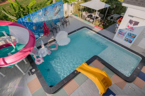 Ban Pong Maison | Space Water House พูลวิลล่าครอบครัว