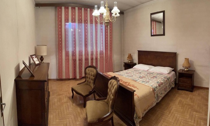 Santa Margherita d'Adige Appartement | Spacious apartment near walled cities