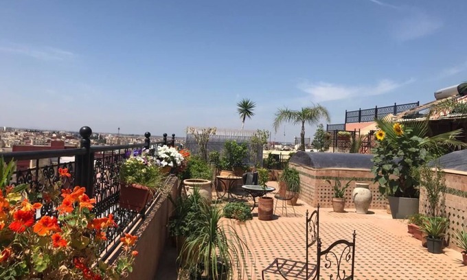 Meknes Medina Maison | Spacieux Riad très bien situé 400m2 de terrasse