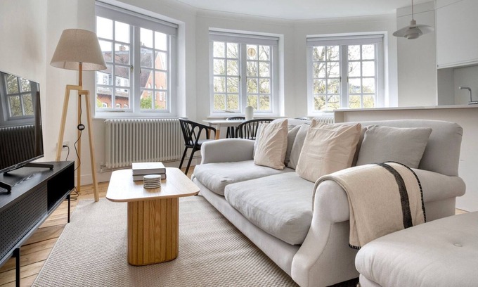 Vincent Square Appartement | Spacious 1BR in Pimlico, nr Train Station, by Bluegound