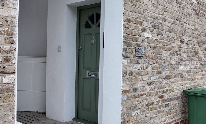 Haverstock Appartement | Spacious 2 Bed Apart with Patio in Camden WR201