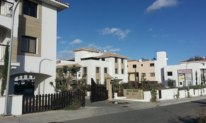 Tersefanou Appartement | Spacieux Penthouse de 2 chambres dans une zone rurale proche de la mer