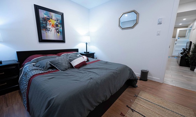 West Vancouver Maison | Spacious 2-Bedroom Basement Suite – Perfect for Families!
