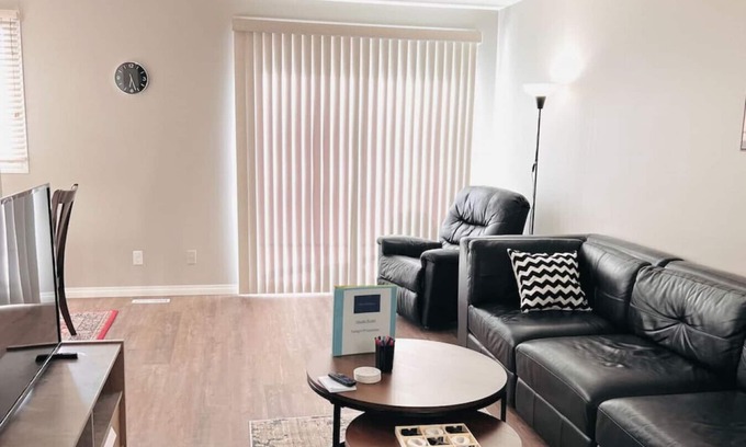 Camrose Appartement | Spacious 2-bedroom apartment