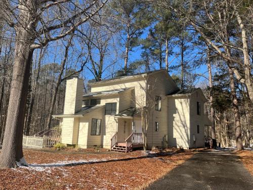 Chapel Hill Maison | Spacious 2 bedroom house close to UNC