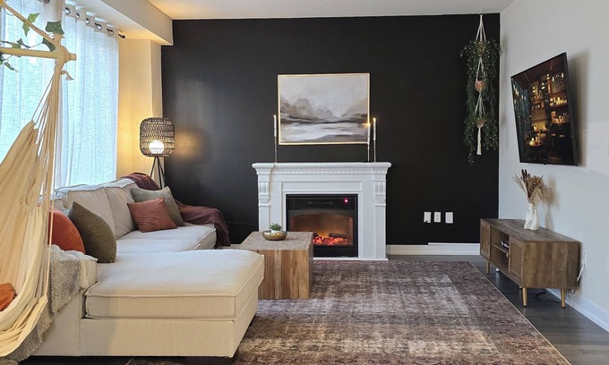 Thorold Maison | Spacious 2800 sqft home,18 mins to the falls & wineries. Perfect for families!