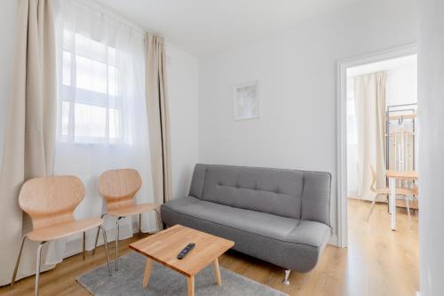 Custom House Appartement | Spacious 2BD Flat Short Walk from ExCel London