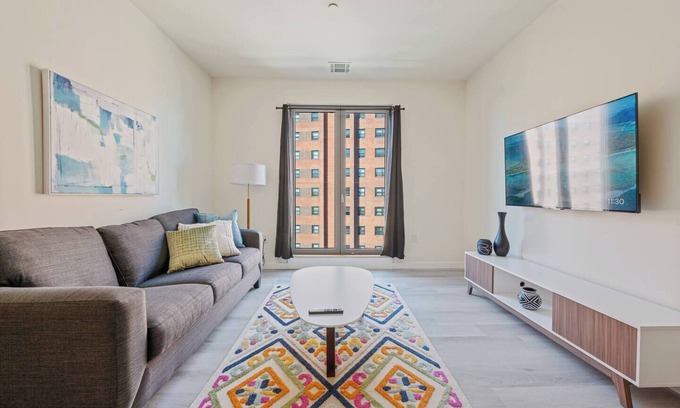 Newark Hôtel | Spacious 2BR ! Free Parking ! 30 Min to NYC