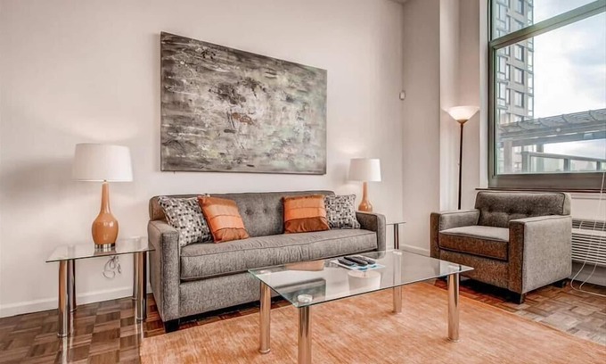 Hudson Exchange Appartement | Spacious 2BR | Full Kitchen | Minutes to PATH | Jersey City by GLS