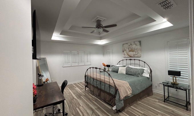 McAllen Maison | Spacious 3/2 Home Retreat with Outdoor Amenities in McAllen, Texas.