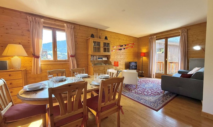 Praz-sur-Arly Appartement | Appartement lumineux avec balcon & parking, à 700m des pistes – 6 pers.