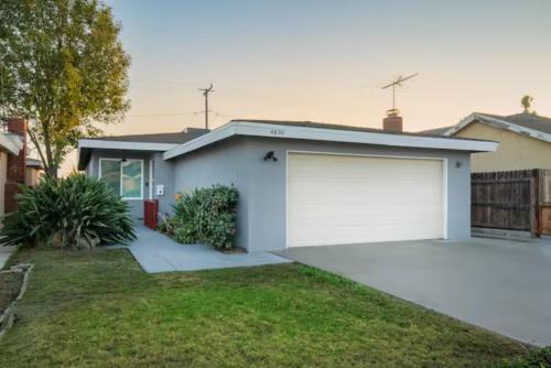 Del Aire Maison | Spacious 3BR/2BA Near LAX and SoFi Stadium