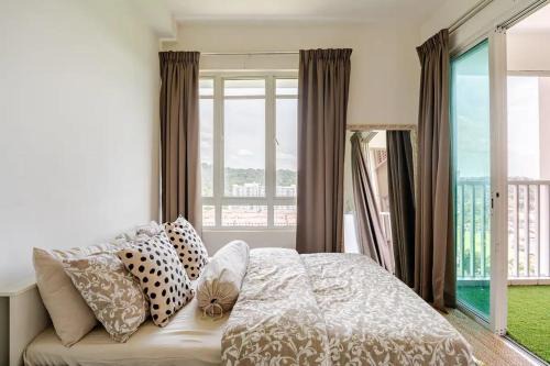 Sungai Buloh Appartement | Spacious 3BR Condo in Residensi Suasana Damai