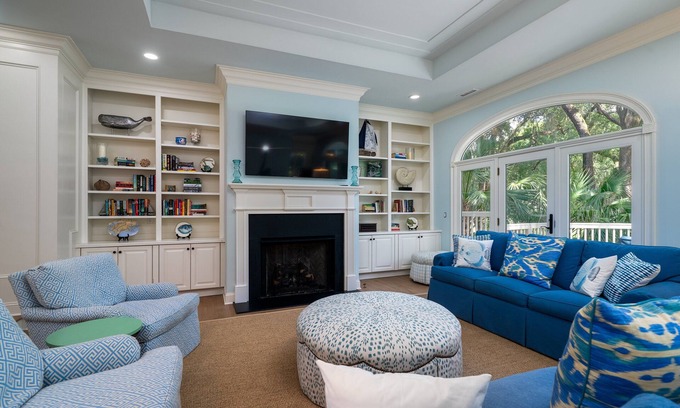 Seabrook Island Maison | Spacious 4-bed home in Seabrook Island, perfect for families and golf enthusiasts Amenity Cards