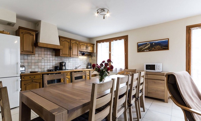 Lalley Maison | Spacieux gîte de 4 chambres "Menil" avec jacuzzi-sauna à Trieves Vercors