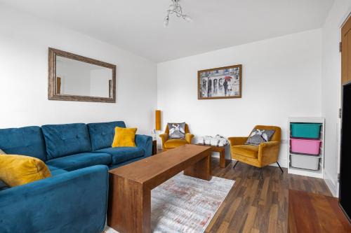 Kenton East Maison | Spacious 4 Bedroom Home, Prime Location, Parking