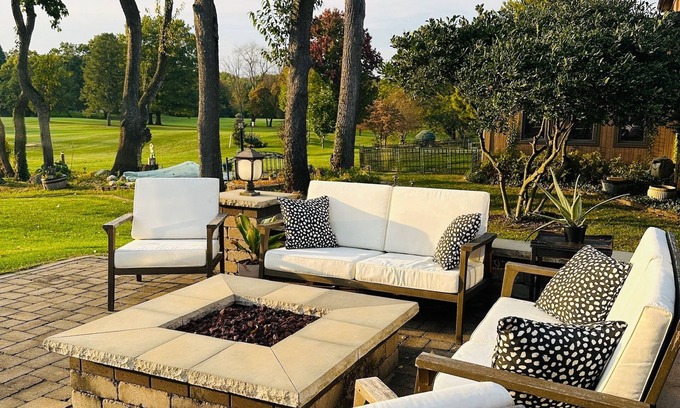 Granger Maison | Spacious 4-bedroom home on Private Golf Course with in-home Gym & Sauna.