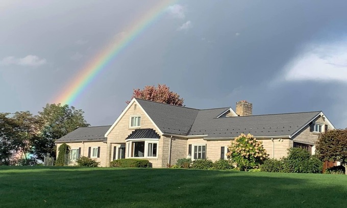 Wendel Maison | Spacious 4-bedroom house near Oakmont, PA US OPEN right off turnpike