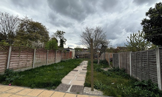 Leyton Maison | Spacious 4BD Home with Large Garden, East London