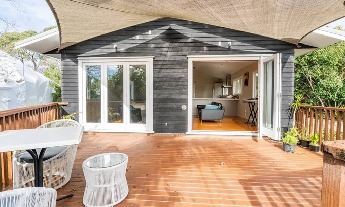 Glendowie Maison | Spacious 4BDR Glendowie oasis in leafy surrounds