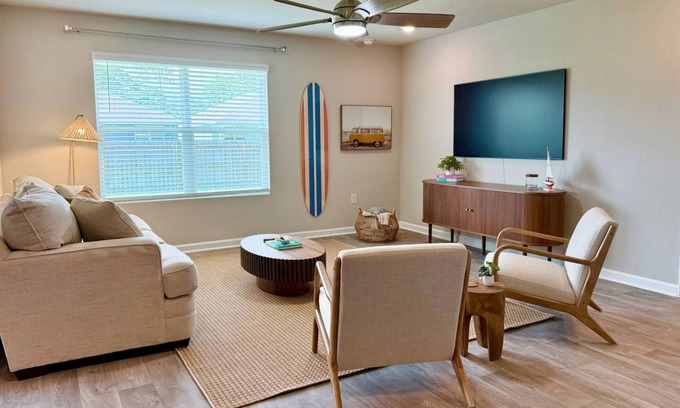 Foley Maison | Spacious 4BR Retreat Near Gulf Shores & OWA – Perfect for Families & Groups!