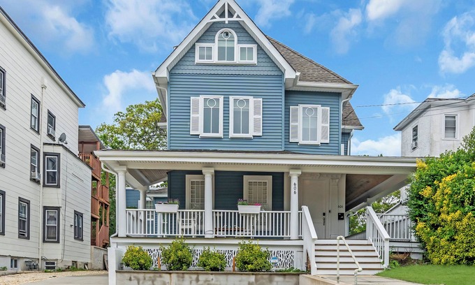 Asbury Park Appartement | Spacious 4BR Sleeps 10 - Walk to Asbury Park Beach & Downtown!