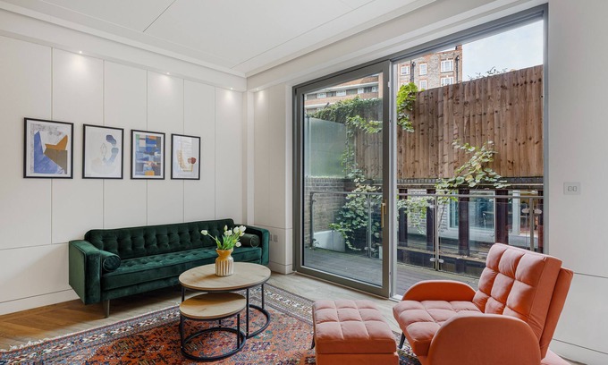 Haverstock Maison | Spacious 5 bdrm townhouse in Camden