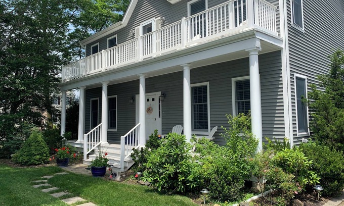 Point Pleasant Maison | Spacious 5-bedroom house in awesome Point Pleasant.