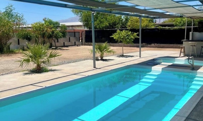 Primera Seccion Maison | Spacious 5-bedroom house for 24 persons. Additional person 25 USD per night