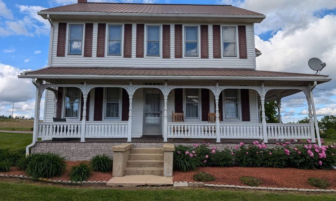 Middleburg Maison | Spacious 5-bedroom house with WiFi, AC in lovely Selinsgrove