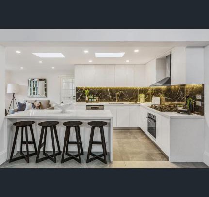 Hornsby Maison | Spacious 5BD Garden House in Hornsby close 2 train
