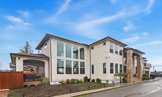 Highline Maison | Spacious 5BR Retreat New Seattle