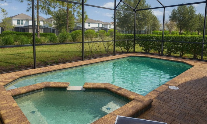 Loughman Villa | Spacious 6BR/5BA w/Private Pool in Solterra Resort