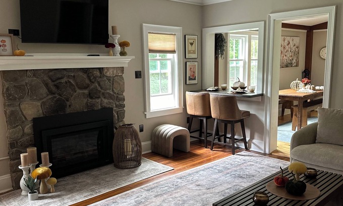 Lebanon Springs Maison | Spacious 7 bedroom house, Near jiminy Peak in Hancock ma , In the Berkshires