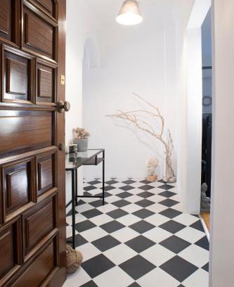 Sykies Appartement | Spacious 82 m2 Two Bedroom classy apartment near City Center