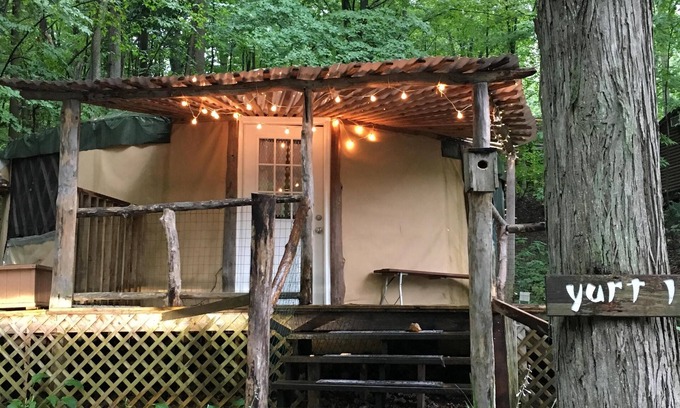 Trumansburg Cabine | Yourte spacieuse et aérée pour glamping en tout confort!