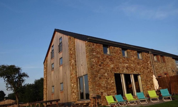 Lignieres Cottage | Gîte spacieux et confortable avec un jardin et sa très jolie vue