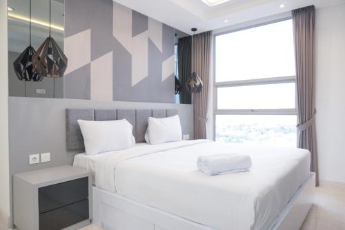 Kebayoran Lama Appartement | Spacious and Elegant 2BR Apartment at The Kencana Residence By Travelio