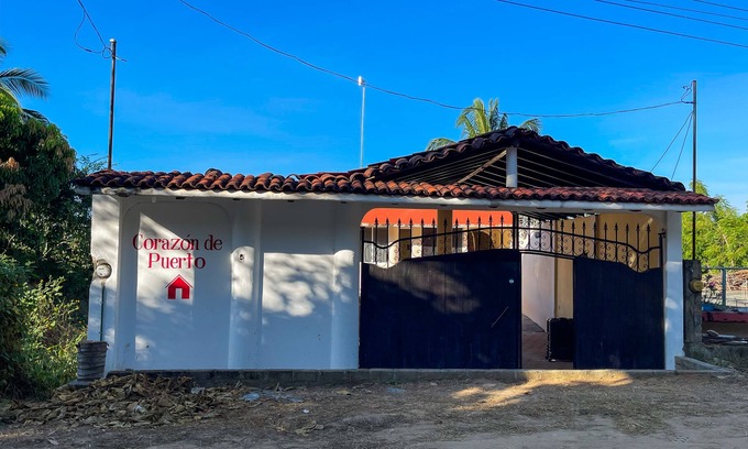 Lazaro Cardenas Maison | Spacious and private home in the heart of Puerto Escondido
