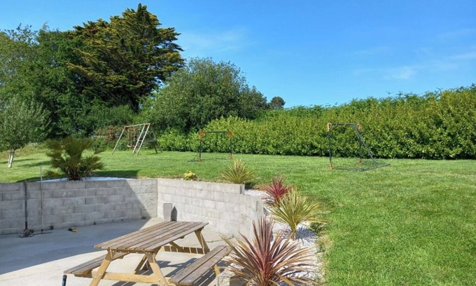 Douarnenez Maison | Spacious and warm house for 6 people