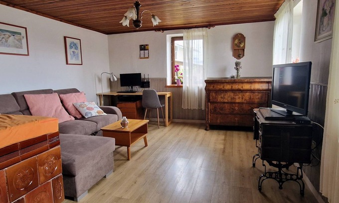 Kambresko Appartement | Spacious Apartment in an old Farmhouse in Nature