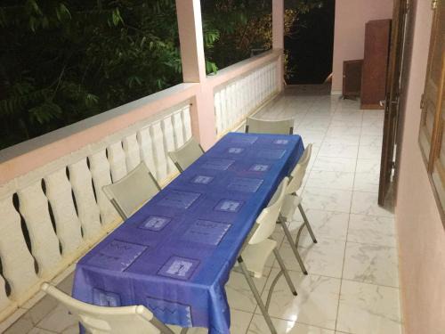 Bandrele Appartement | Spacious apartment in Bandrele with terrace, BBQ