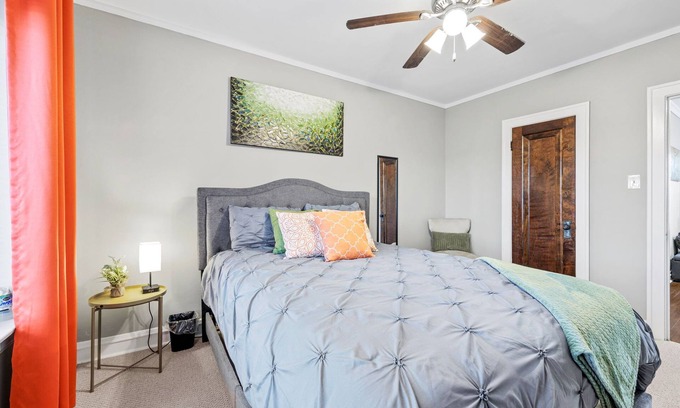 Berwyn Appartement | Spacious APT/Comfy Bed/Free Parking/22mins to ORD&MDW