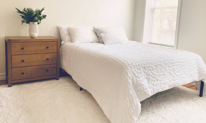Bay Ridge Appartement | Spacious apt in SW Brooklyn on a tree-lined st. 10min to R train, 9min to Ferry.