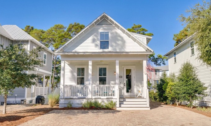 Santa Rosa Beach Maison | Spacious Blue Mountain Beach home! Resort Pool, Hot Tub & Bikes!