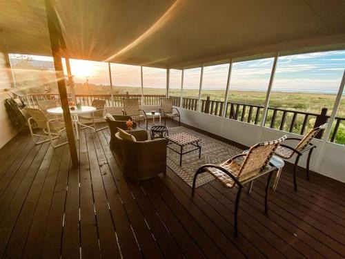 Cypremort Point Appartement | Spacious Camp with Canal Access and Beautiful Bay View
