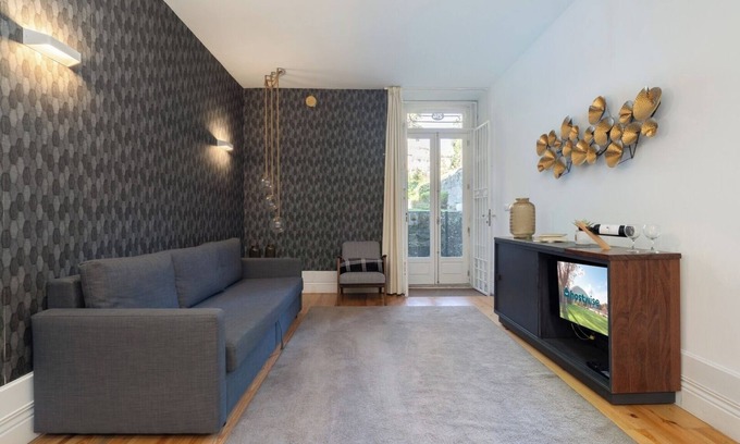 Lordelo do Ouro e Massarelos Appartement | Spacious Captivating Flat | Terrace