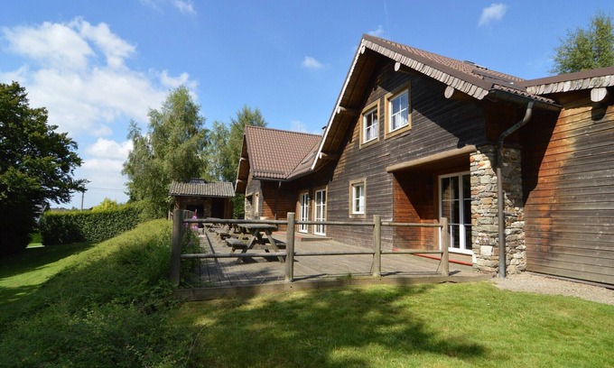 Ovifat Chalet De Ski | Beau chalet avec sauna à Ovifat