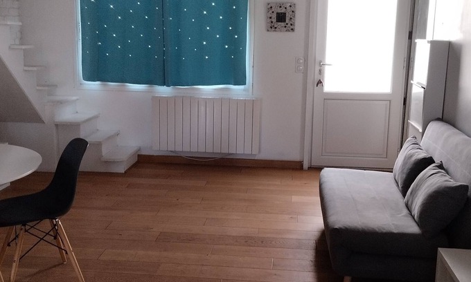 Lagord Appartement | Spacieux studio lumineux et confortable. Proches de toutes commodités